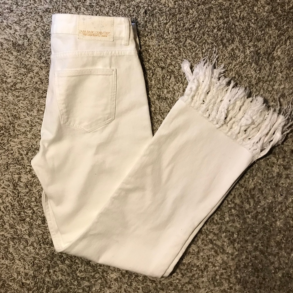 NWT Zara Basic White Fringe Style Jeans - sz 4